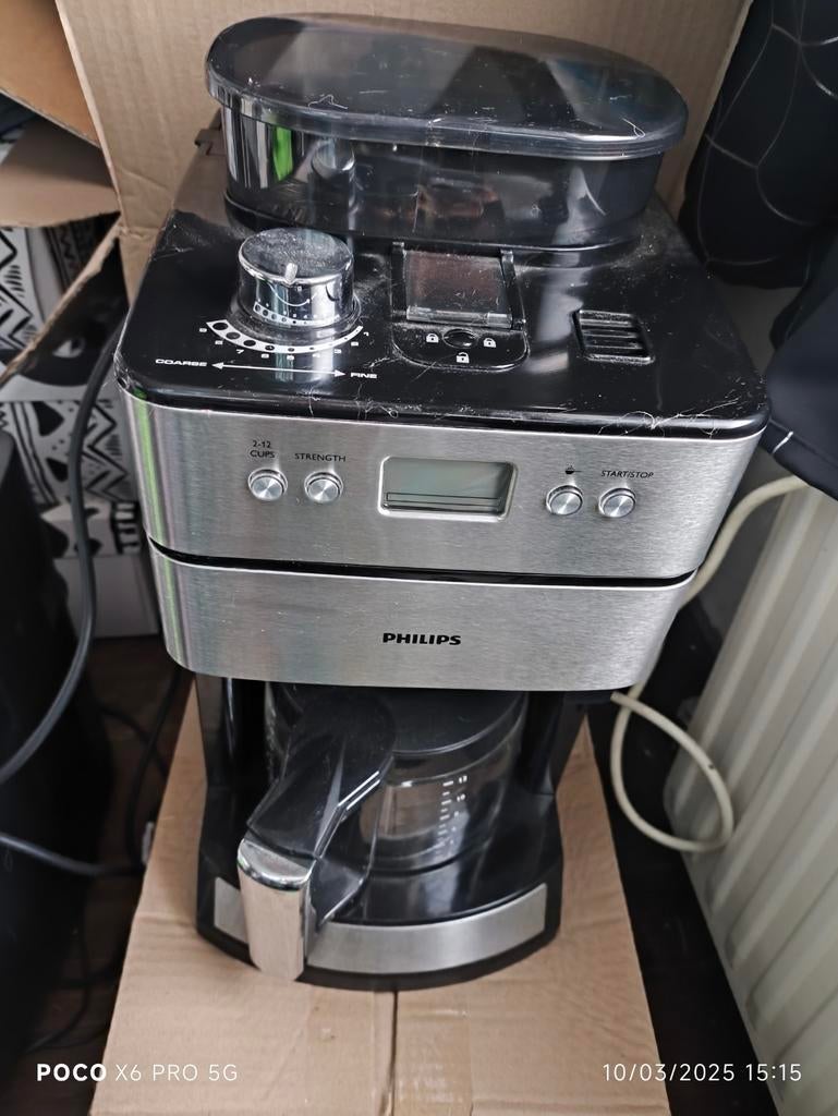 Machines à café avec broyeur à grain !, Enlèvement, Comme neuf