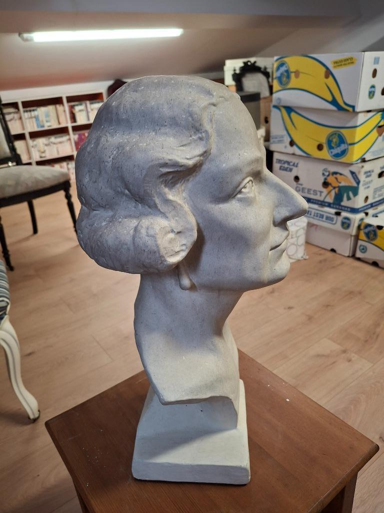 beeld gips Koningin Astrid, Verzamelen, Ophalen of Verzenden, Gebruikt, Overige typen