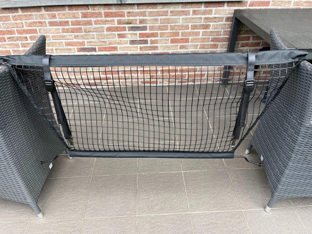 Net om in wagen achterin te plaatsen  , om hond achteraan te, Ophalen, Nieuw, Overige