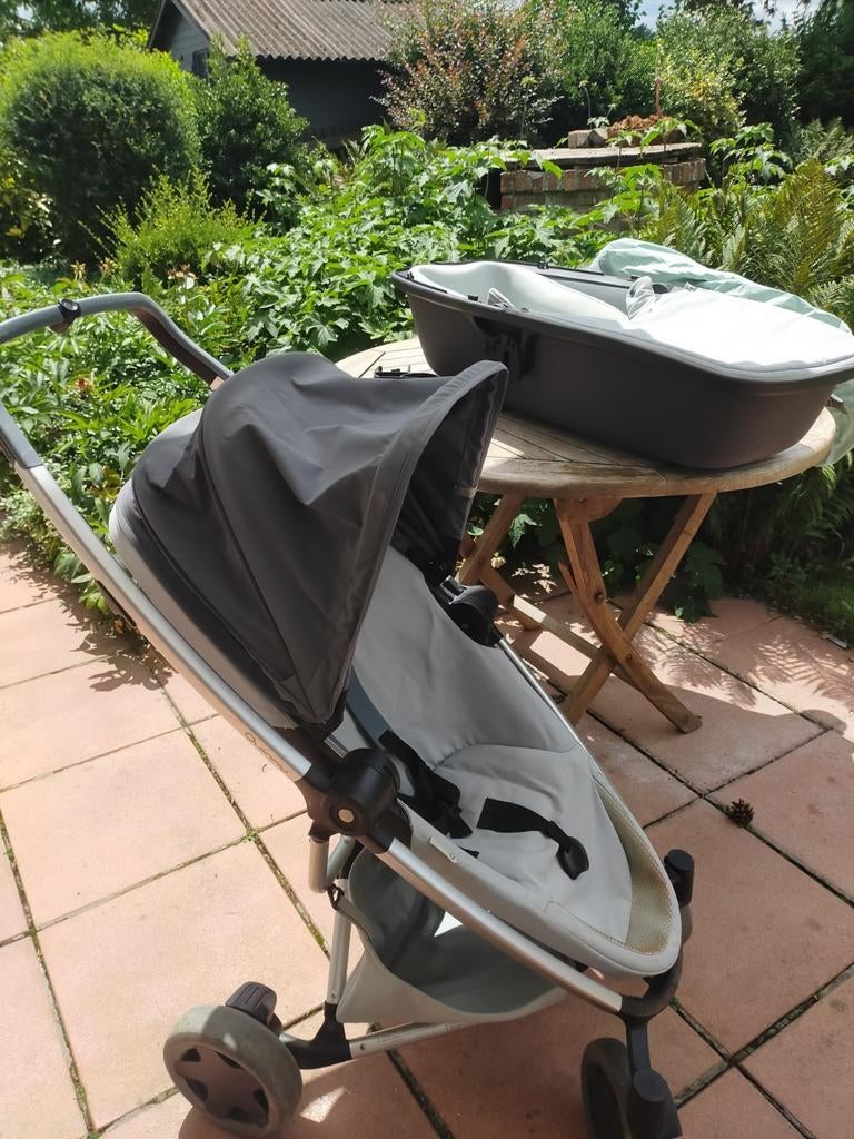 Quinny Buggy met draagmand, regenhoes & voetenzak, Enfants & Bébés, Buggys, Quinny, Protection de pluie, Dossier réglable, Couverture pieds