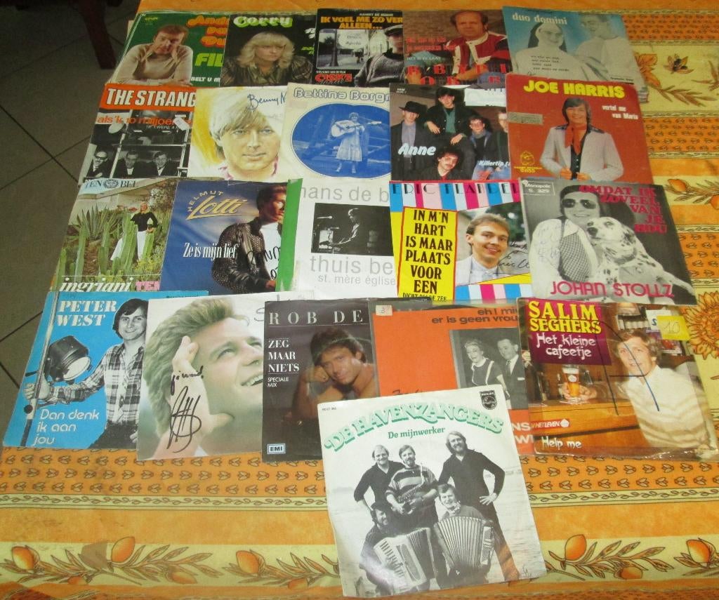 53 oude Nederlandstalige Vinyl Singles - jaren 60-70-80, Ophalen of Verzenden, Zo goed als nieuw, Nederlandstalig, Single