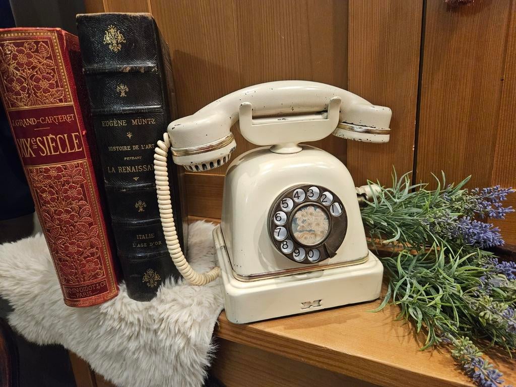 Oude telefoon, Ophalen