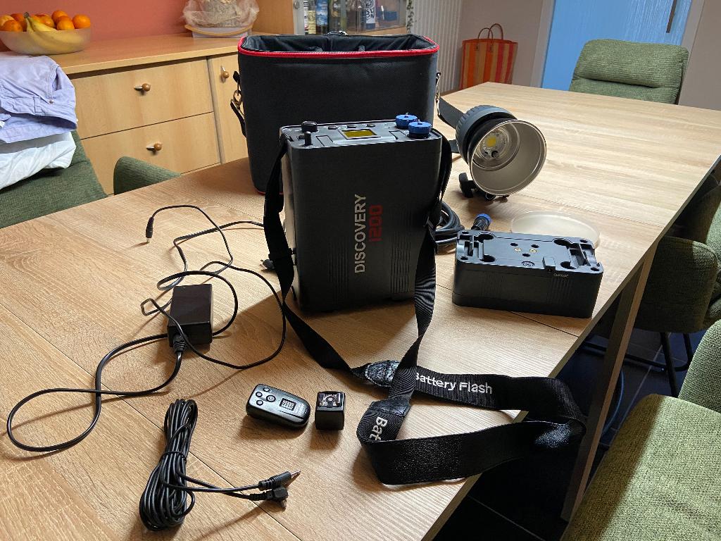 Flits set jinbei dc discovery 1200, Audio, Tv en Foto, Ophalen, Gebruikt, Lamp of Flitsset
