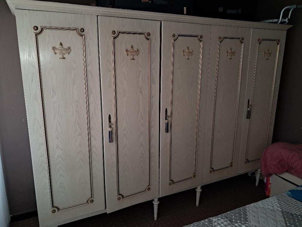 Chambre complète, Enlèvement, Utilisé