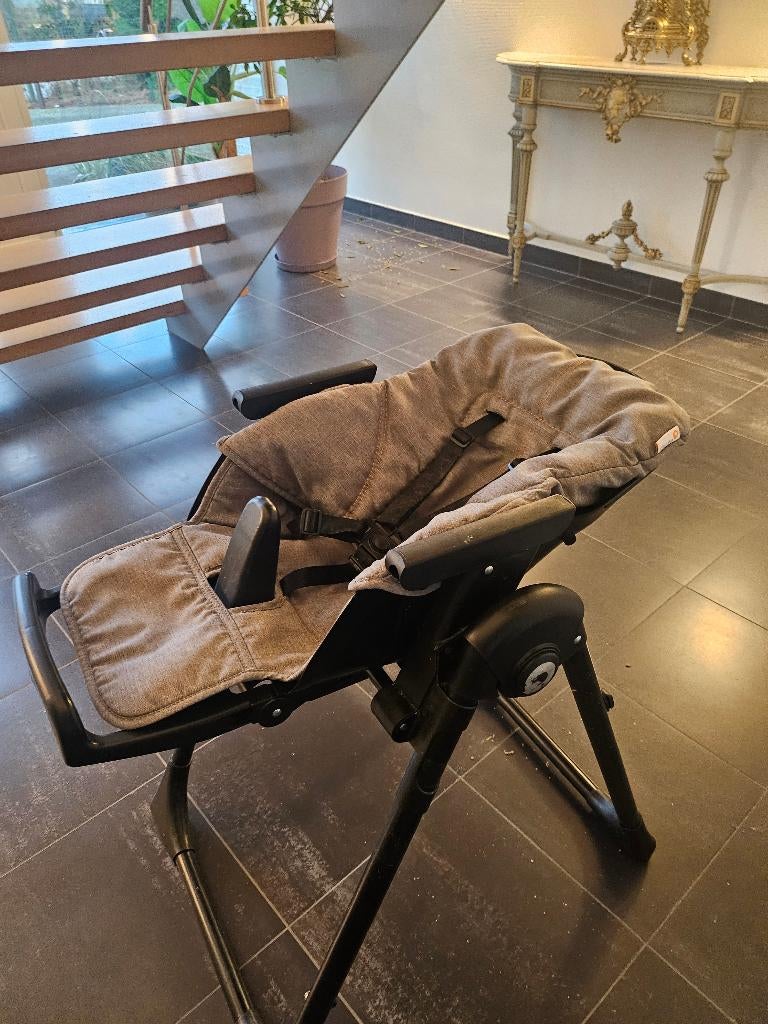 Eetstoel baby/peuter, Ophalen, Gebruikt, Meegroeistoel, Gordel(s)