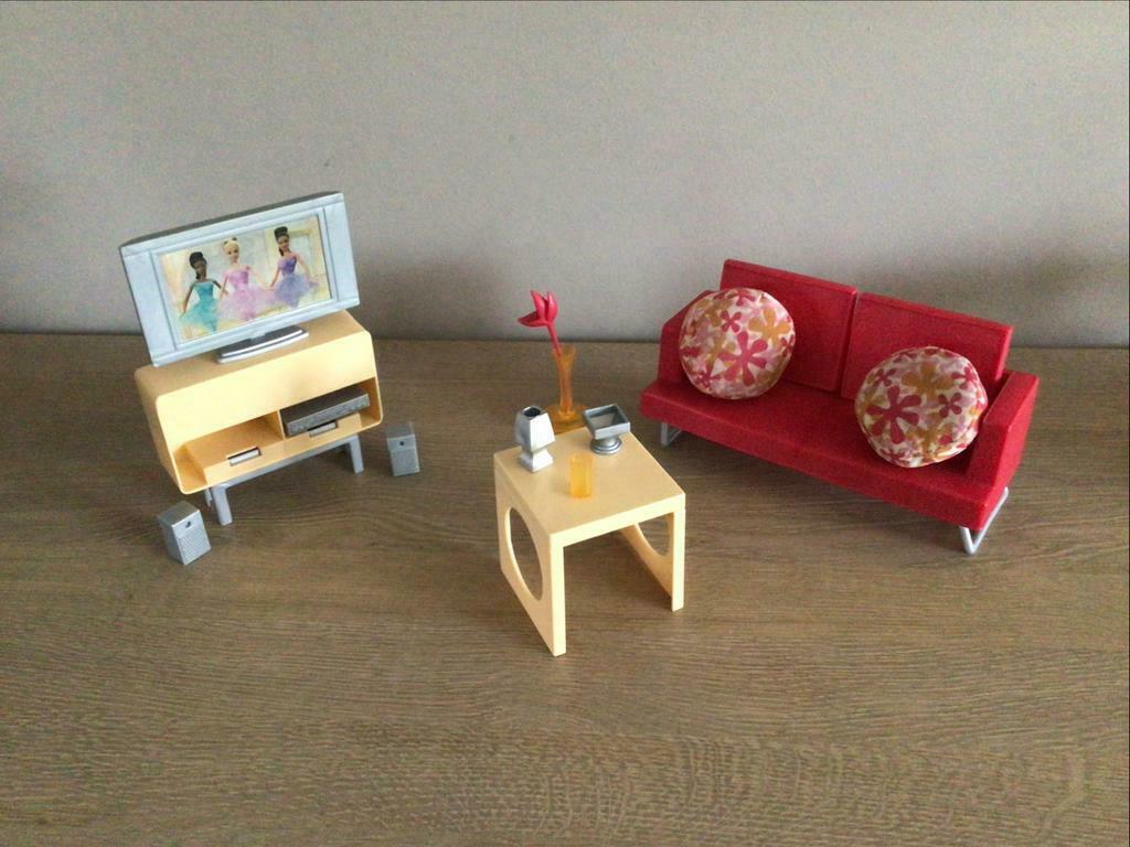 Salle à manger Barbie Vintage Mattel 2005, Collections, Maisons de poupées & Accessoires, Utilisé, Autres types, Enlèvement ou Envoi