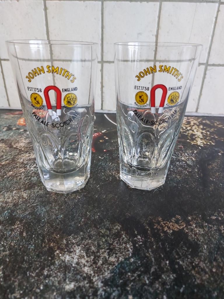 John Smith s oude bierglazen, Ophalen of Verzenden, Zo goed als nieuw