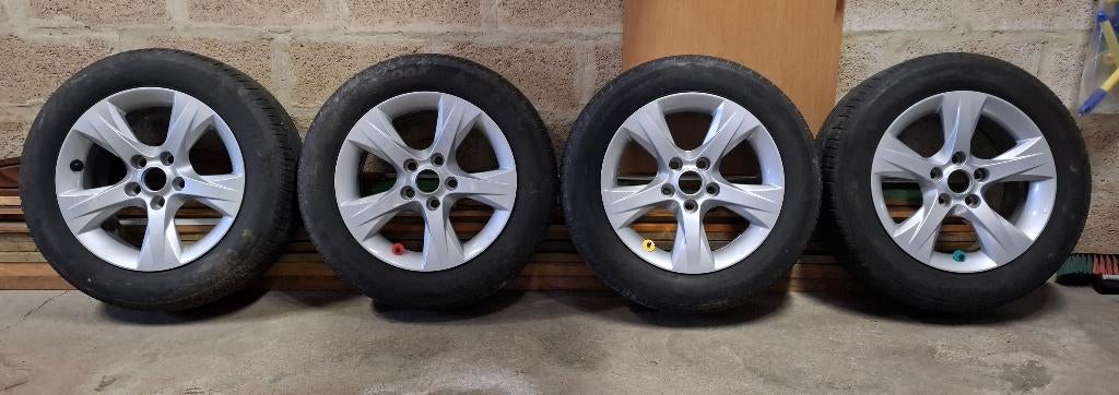 Wielen gemonteerd voor Hyundai i40 jaar 2012, Ophalen, Zo goed als nieuw