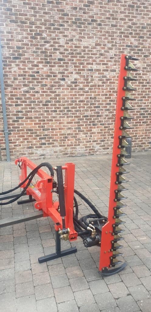 Hydraulische heggenschaar voor tractor-heftruck-frontlader, Zakelijke goederen, Landbouw | Werktuigen, Akkerbouw, Bollenteelt