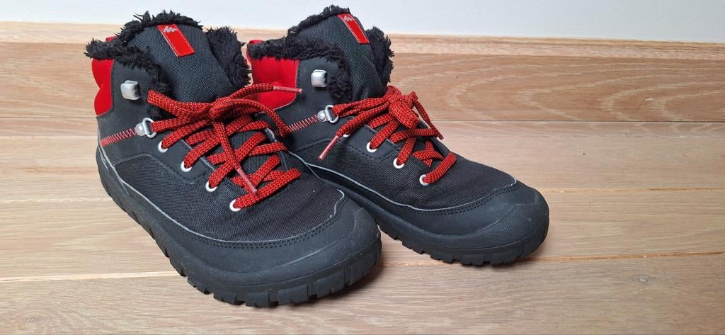 Chaussures Quechua après-ski SH100 p. 37, Enlèvement ou Envoi, Comme neuf, Decathlon
