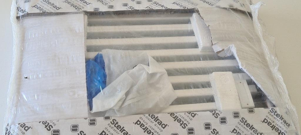 Stelrad Compact All In paneelradiator 50x40cm , Bricolage & Construction, Chauffage & Radiateurs, Enlèvement