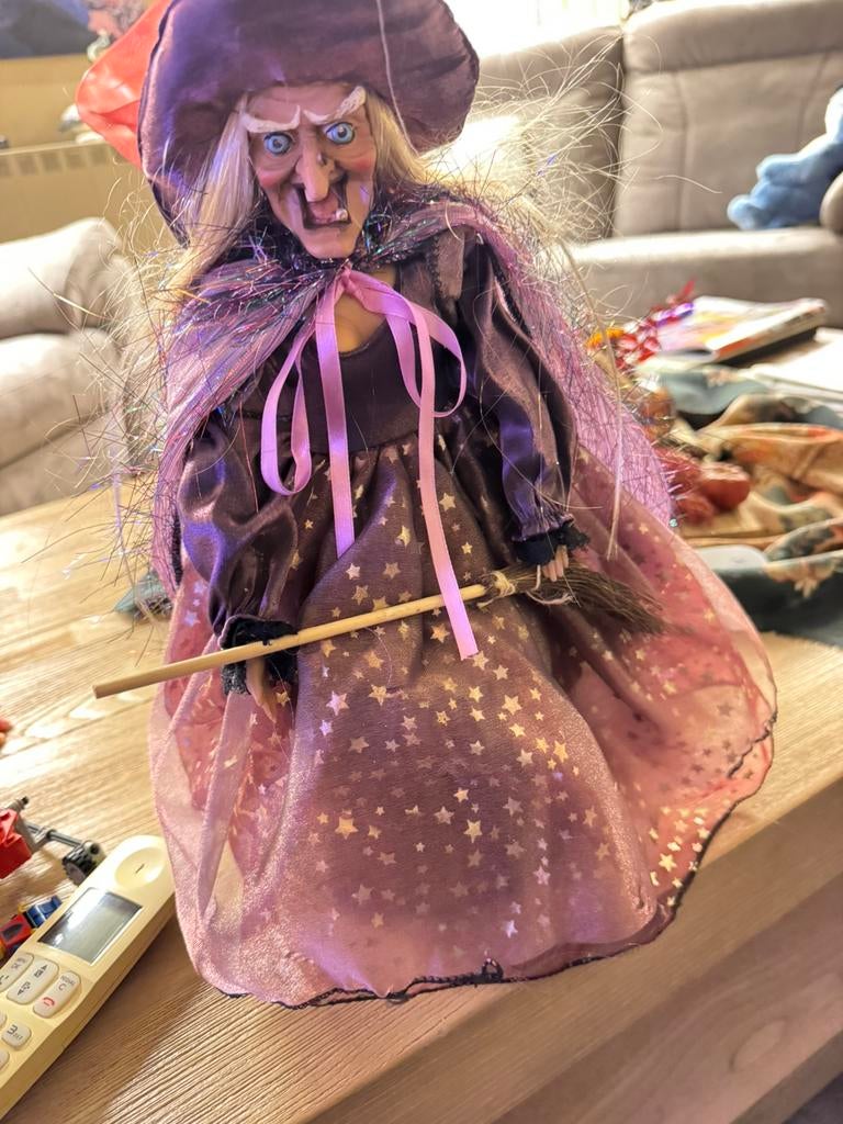 HALLOWEEN POP, Ophalen, Zo goed als nieuw, Pop