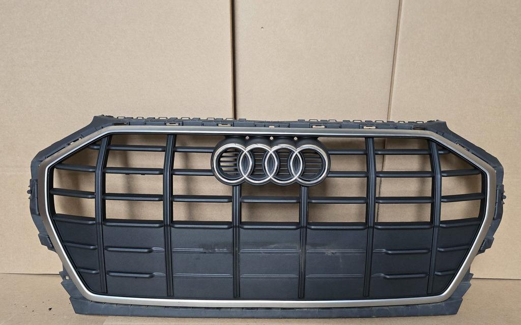 GRILL AUDI Q5 80A FACELIFT GRILLE ORGINEEL 80A853651, Auto-onderdelen, Gebruikt, -, Voor, Ophalen of Verzenden