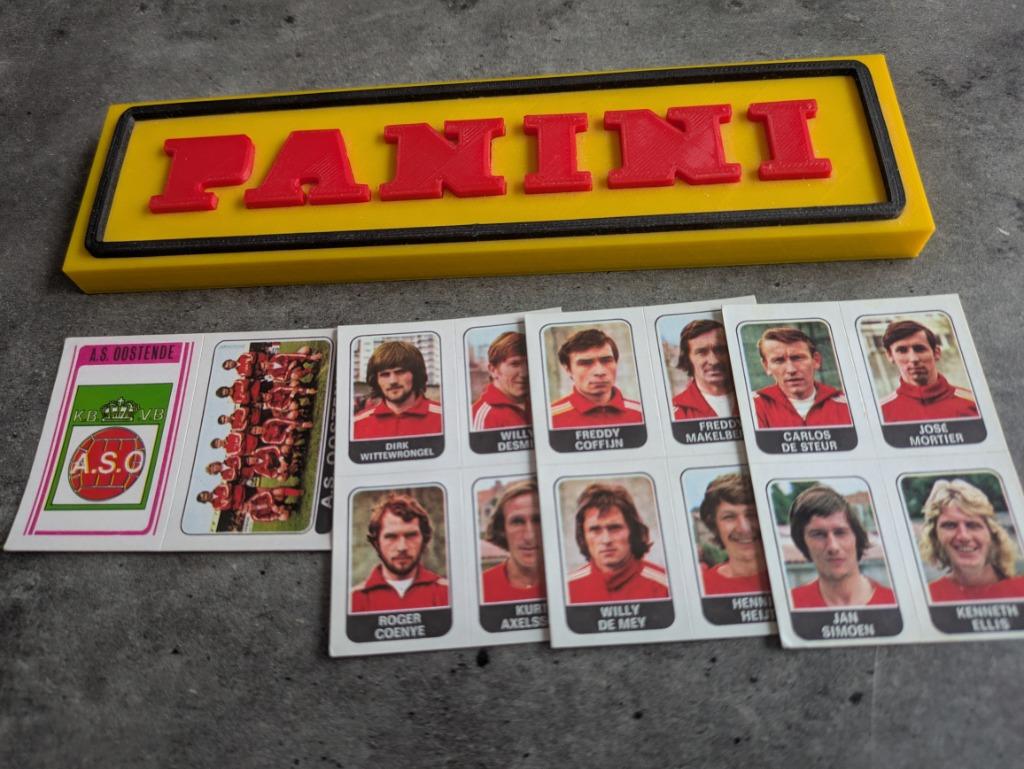 PANINI FOOTBALL 1973/74 AS OOSTENDE 4X STICKERS 1973, Verzenden, Zo goed als nieuw