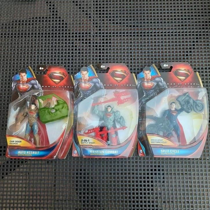 SUPERMAN/MAN OF STEEL : 3 FIGURINES *NEW*SEALED*, Verzamelen, Poppetjes en Figuurtjes, Nieuw, Ophalen
