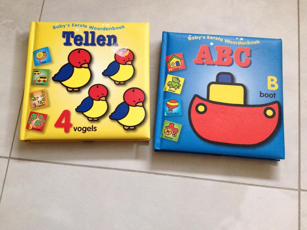 **NIEUW** Baby's eerste woordenboek: Tellen en ABC voor €5, Boeken, Ophalen, Nieuw