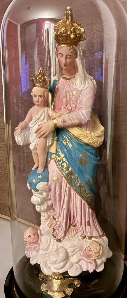 Vierge Marie et enfant jesus couronnés sous globe, Antiquités & Art, Antiquités | Objets religieux, Enlèvement