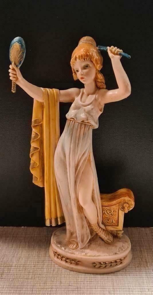 Figurine dame avec peigne et miroir, "Simonelli", Enlèvement ou Envoi, Humain