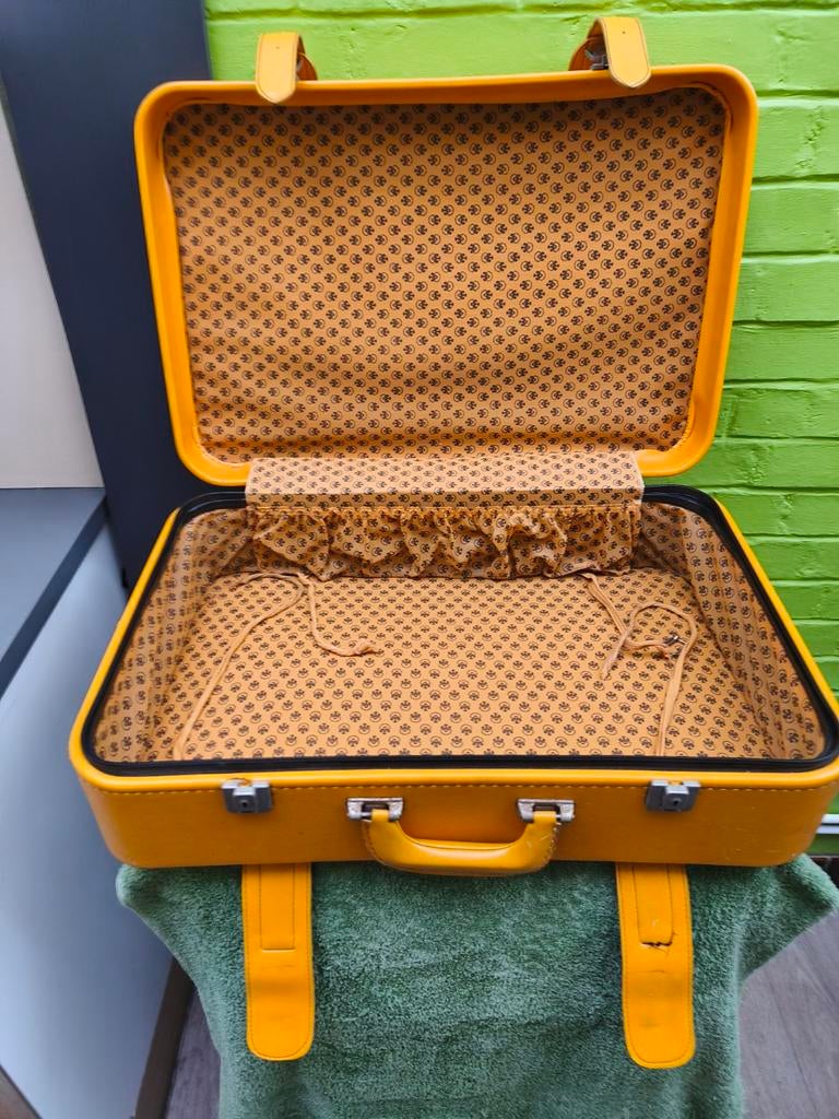 Valise vintage, 35 à 45 cm, Enlèvement, Utilisé, Cuir