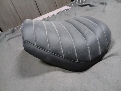 Selle mono moto custom universelle, Motos, Pièces | Toutes-marques, Utilisé, Enlèvement ou Envoi