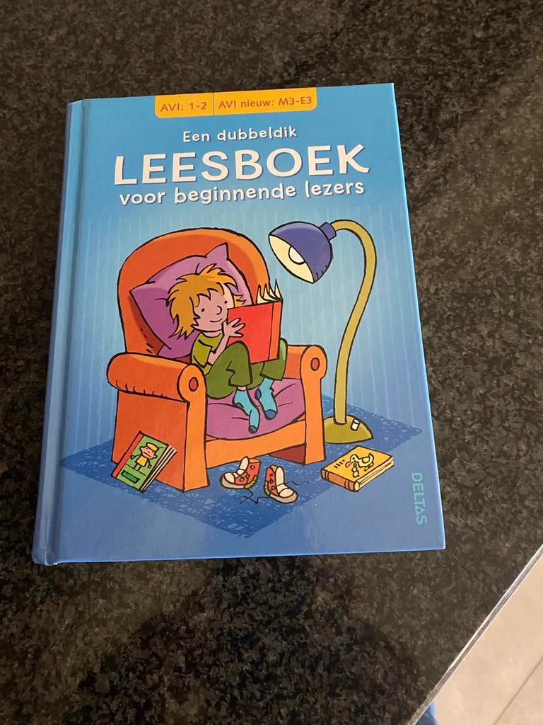 Een dubbeldik leesboek voor beginnende lezers, Ophalen of Verzenden, Zo goed als nieuw