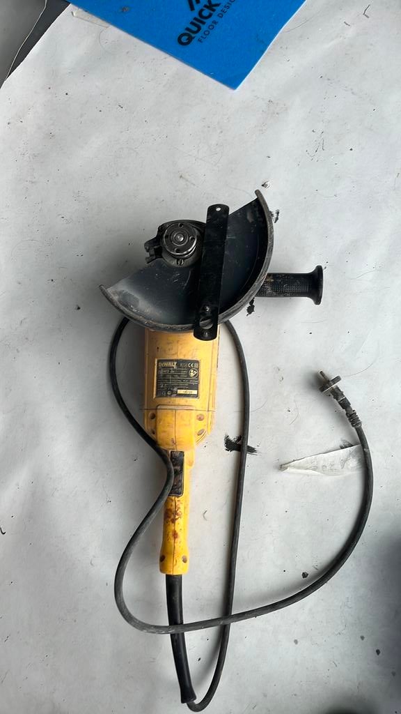 Dewalt slijpmolen, Ophalen, Gebruikt