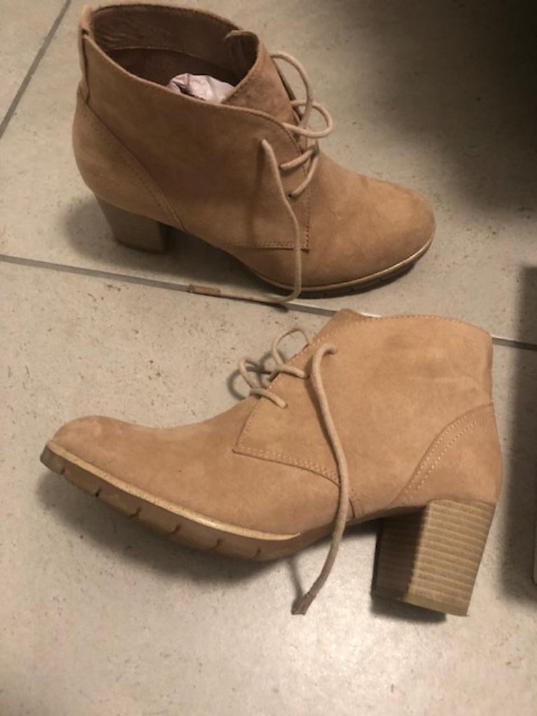 Oud roze Marco Tozzi maat 37, Kleding | Dames, Schoenen, Lage of Enkellaarzen, Marco Tozzi, Ophalen of Verzenden, Zo goed als nieuw