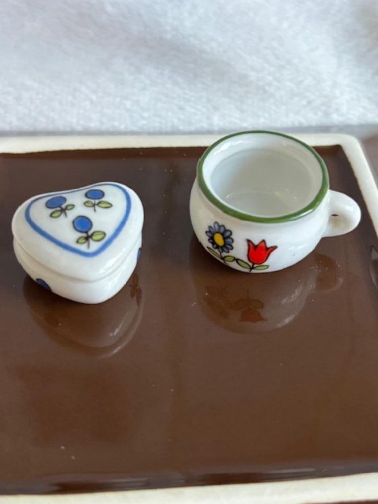 2 petites miniatures pour vitrine ou étagère, Collections, Enlèvement, Neuf, Autres types