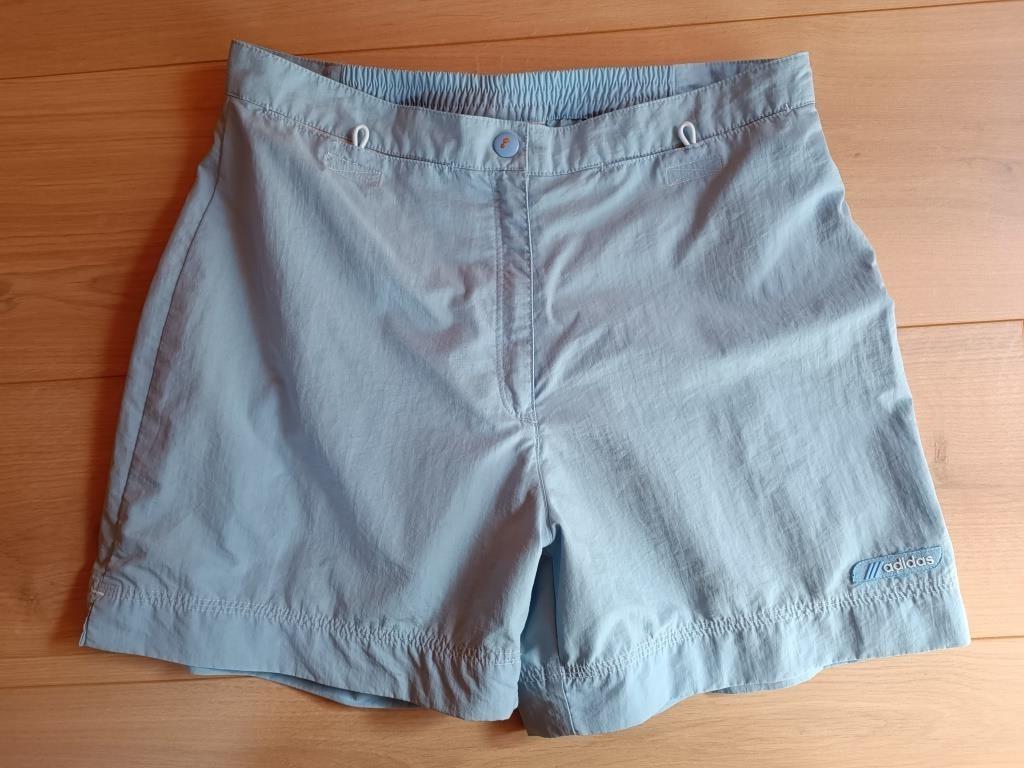 Short ADIDAS pour dames, Taille 38/40 (M), Adidas, Enlèvement, Autres types