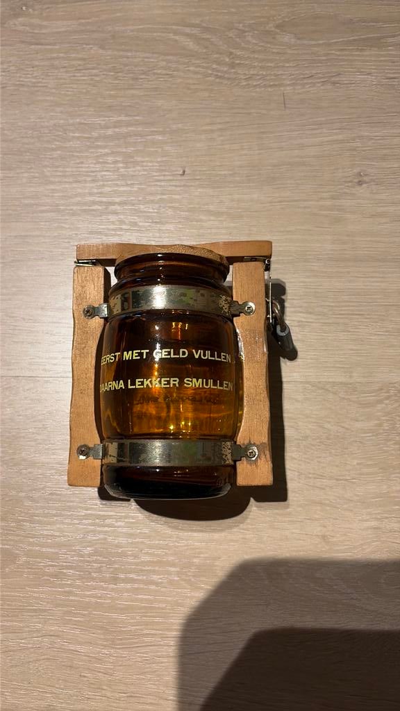 Vintage spaarpotje bierton, Verzamelen, Ophalen, Gebruikt