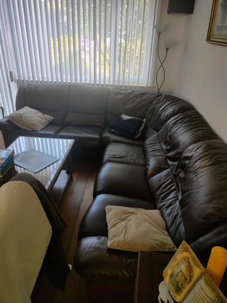 Bruine lederen hoekzetel, Ophalen, Gebruikt