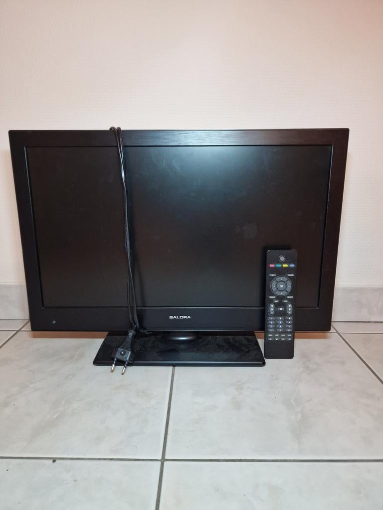 Salora led TV 22", Audio, Tv en Foto, 50 Hz, 40 tot 60 cm, Full HD (1080p), Ophalen