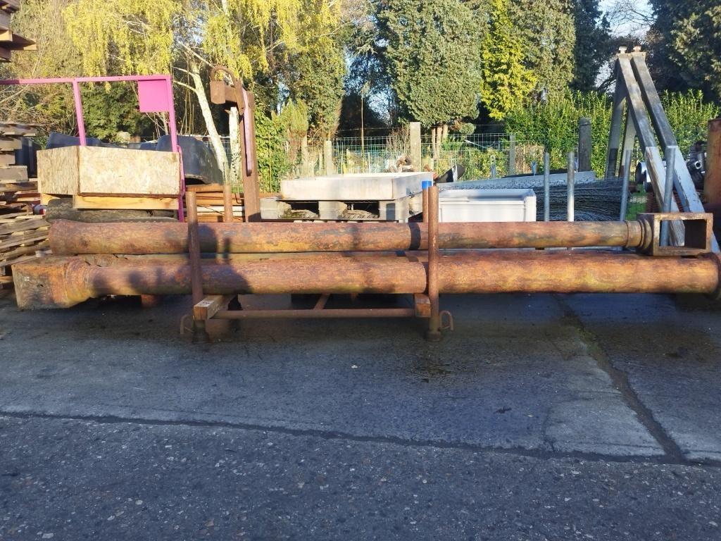 Poteaux robustes en fonte - 405 cm - diamètre 20 cm, Enlèvement, Utilisé, 250 cm ou plus, Poteaux