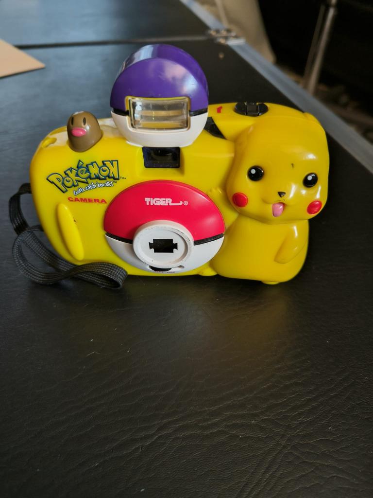 Vintage Pokemon Pikachu 35mm Flash Film Camera 1999 Yellow T, Ophalen, Gebruikt, Compact, Overige Merken