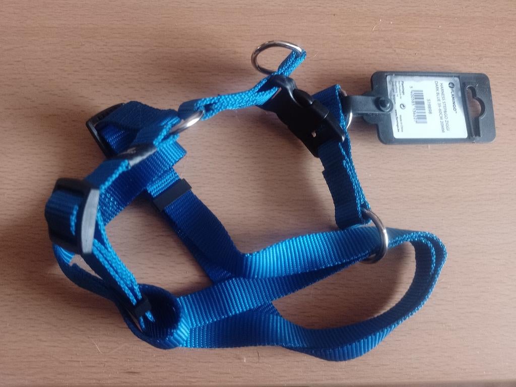 A vendre harnais pour chien neuf taille M 2 coloris dispo, Animaux & Accessoires, Colliers & Médailles pour chiens, Neuf, Enlèvement ou Envoi