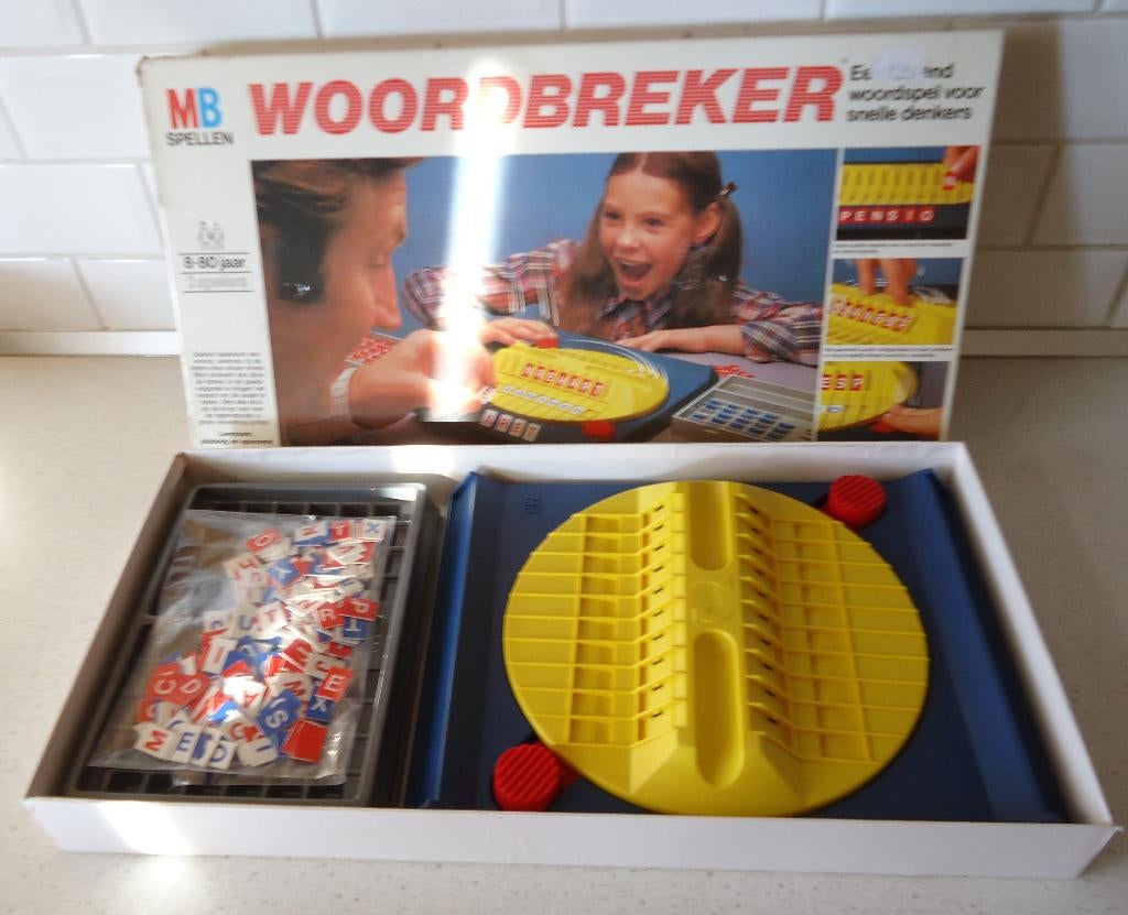 Vintage "Woordbreker" van MB  in goede staat., Een of twee spelers, Ophalen of Verzenden, Gebruikt, MB SPELLEN