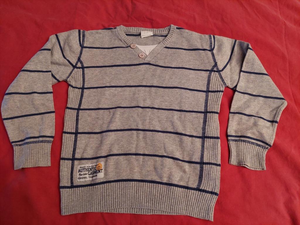 Pull 6 ans gris clair lignes bleues col V, Enfants & Bébés, Vêtements enfant | Taille 116, Garçon ou Fille, Pull ou Veste, Enlèvement