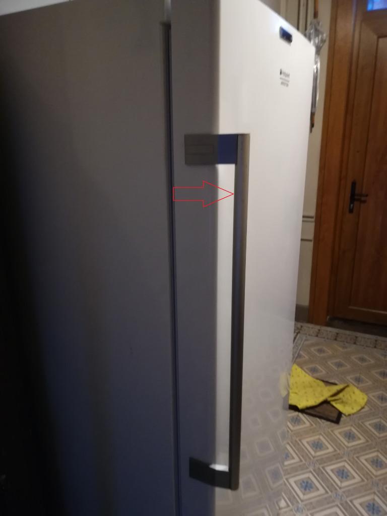 Poignée de porte congélateur CV77HEU NoFrost hotpoint, Electroménager, Enlèvement ou Envoi, Utilisé