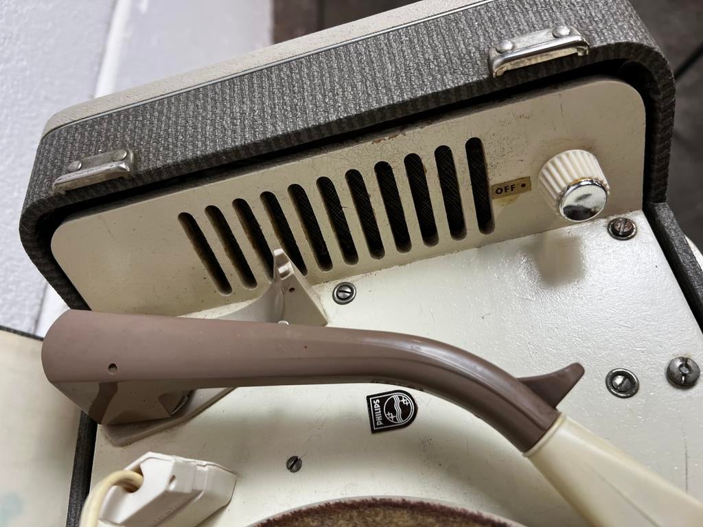 Vintage platenspeler PHILIPS  met ingebouwde versterker, Ophalen of Verzenden, Gebruikt