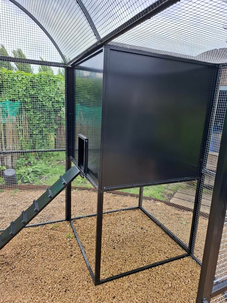 Kippenhokken , kippenrennen op maat, eigen atelier, Ophalen, Zo goed als nieuw, Aluminium