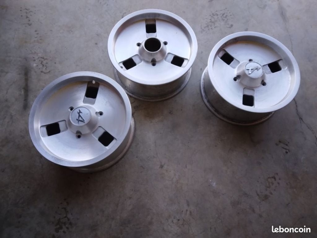 Gezocht : 2 Alpine velgen Renault 5 Turbo, Autos : Pièces & Accessoires, Enlèvement, 13 pouces, Jante(s)