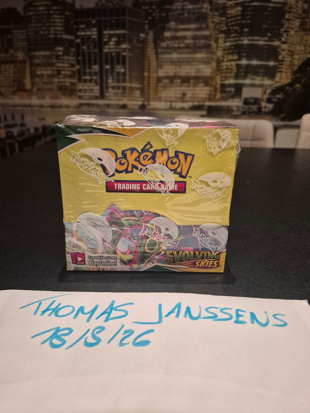 Evolving Skies BB, Hobby en Vrije tijd, Verzamelkaartspellen | Pokémon, Ophalen, Boosterbox