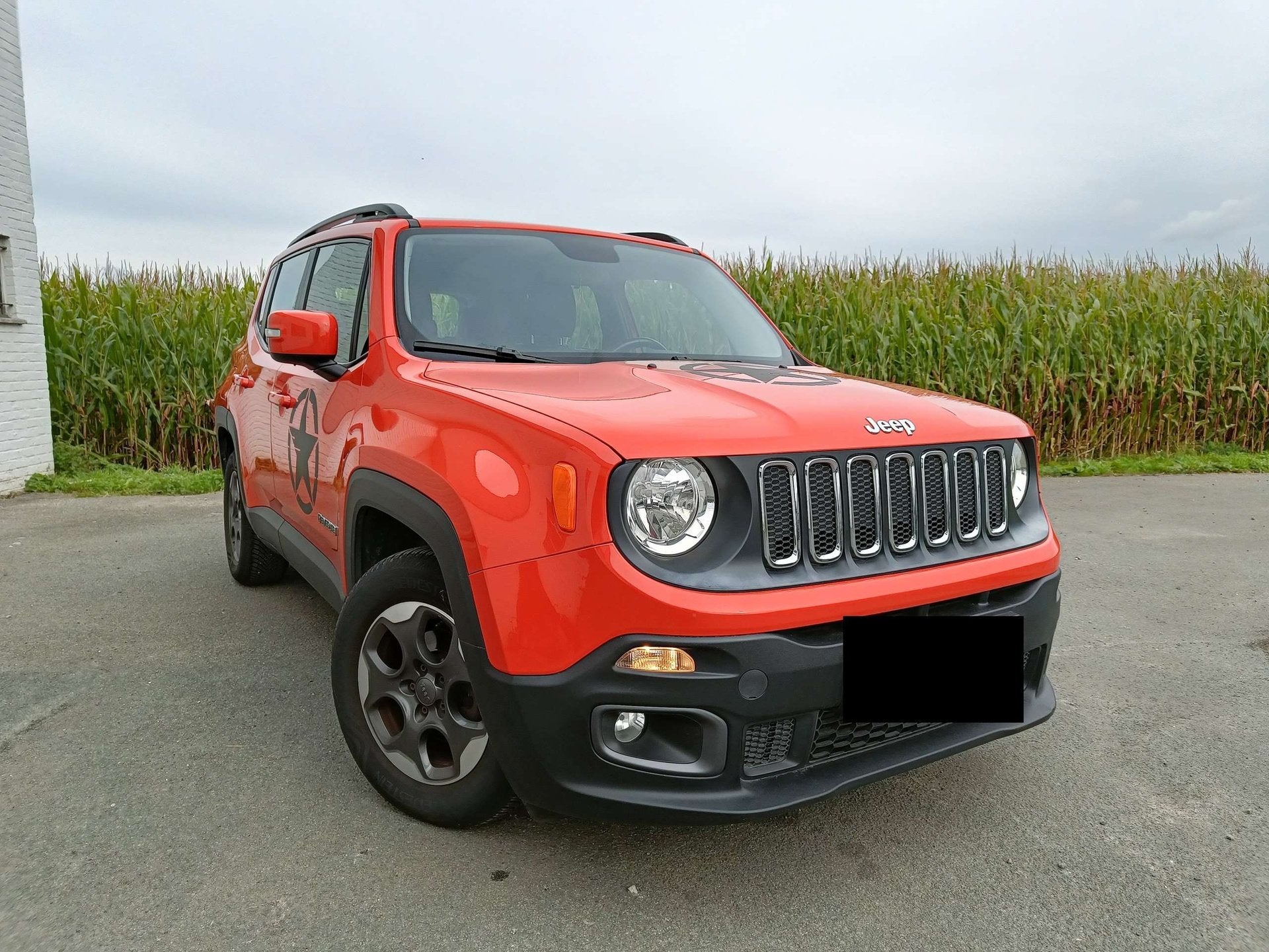 Jeep Renegade 1.6 MJD 4x2 Longitude - AIRCO/CRUISE -12M GARA, Auto's, Euro 5, Stof, Gebruikt, Zwart