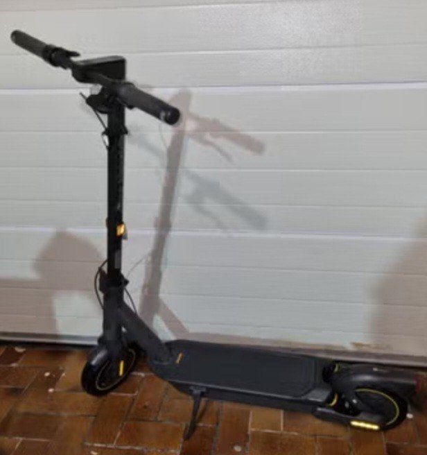 trotinette ninebot g2max 370euro propre, Vélos & Vélomoteurs, Enlèvement ou Envoi