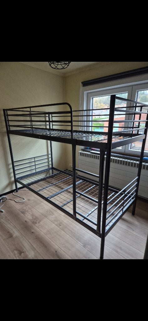 Stapelbed Ikea, Ophalen, Zo goed als nieuw, Tweepersoons, Stapelbed