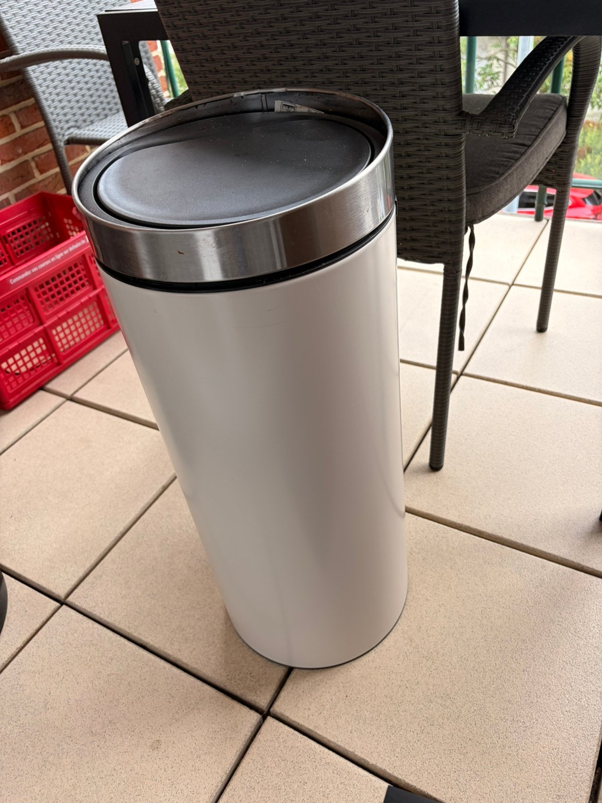 Brabantia Touch Bin 30L Soft Beige + nieuw reserve deksel, Ophalen, Zo goed als nieuw