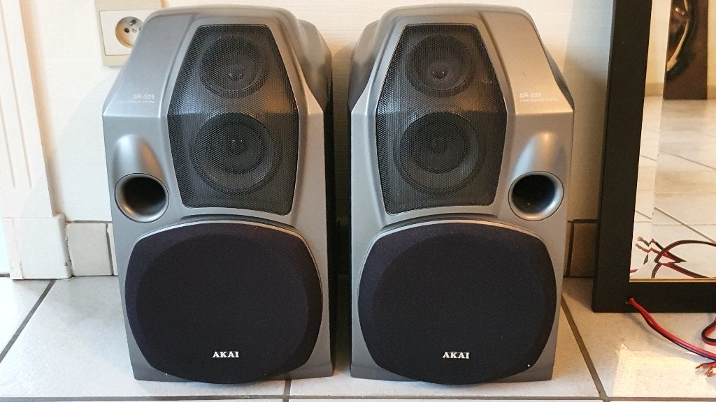 **AKAI  SR-525   luidsprekers  als nieuw;     * -50% SOLDEN, Enlèvement, Utilisé