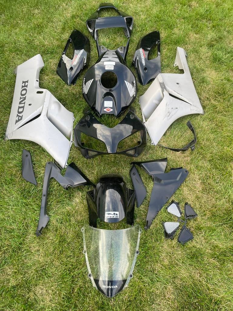 Honda Moto kuip 2004, Motoren, Ophalen