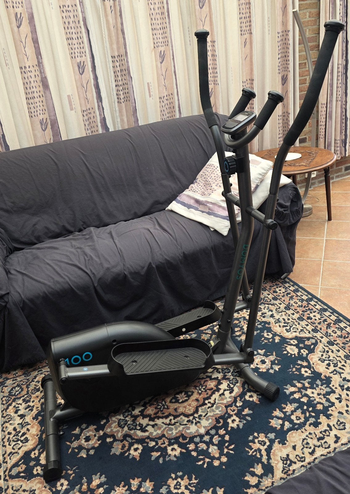 Domyos crosstrainer essential 100, Sport en Fitness, Ophalen, Zo goed als nieuw, Benen, Crosstrainer