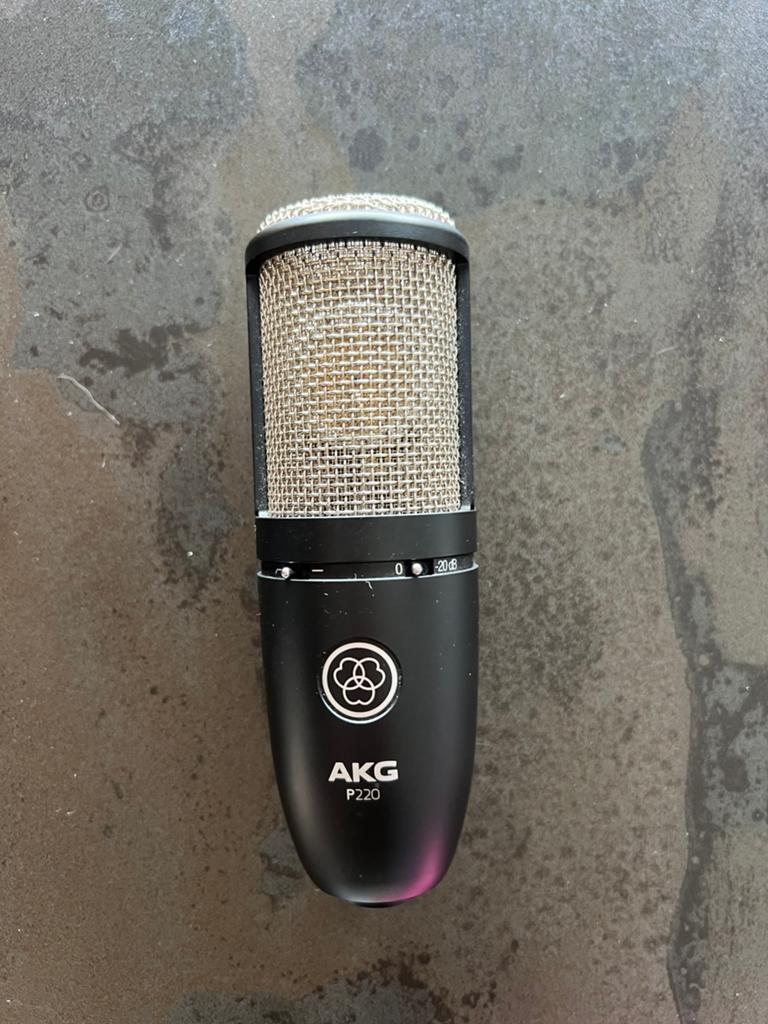 AKG P220 Mic, Ophalen of Verzenden, Zo goed als nieuw